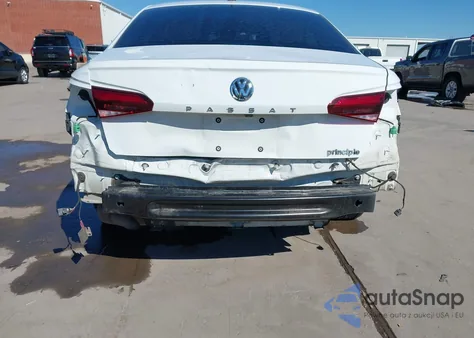 2022 Volkswagen Passat 2.0T Limited Edition z USA, uszkodzony, nr VIN 1VWBA7A39NC006437